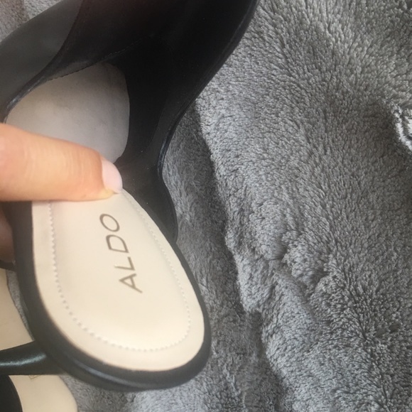 Leather Aldo Heels - Picture 5 of 7